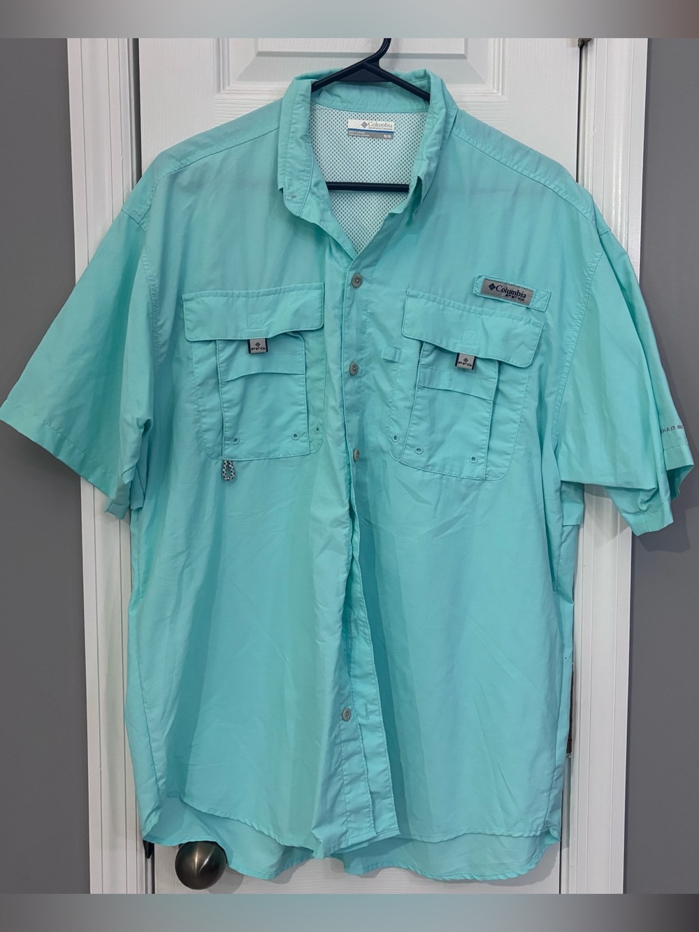 Columbia Men's Bahama Short Sleeve Shirt
 - Aqua Blue